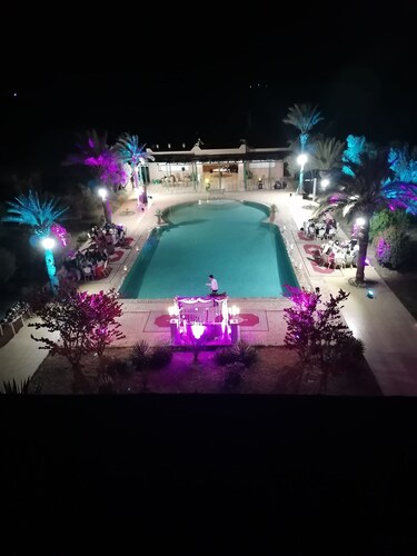 Villa Acquatique à 3 Minutes de la Médina!