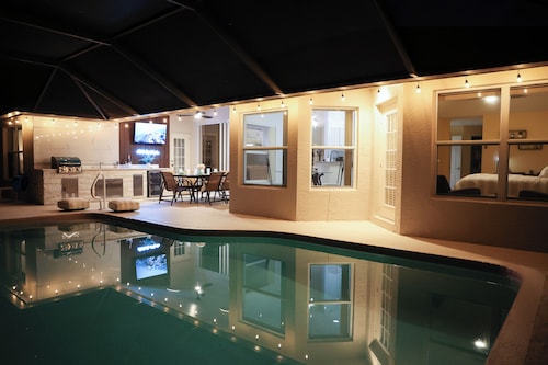 LUXURY Villa AZUL Naples