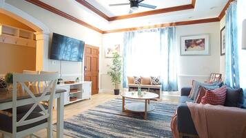 Smart TV, fireplace, books