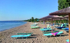 Beach nearby, sun-loungers