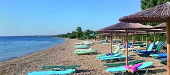 Seaside House in Nea Makri