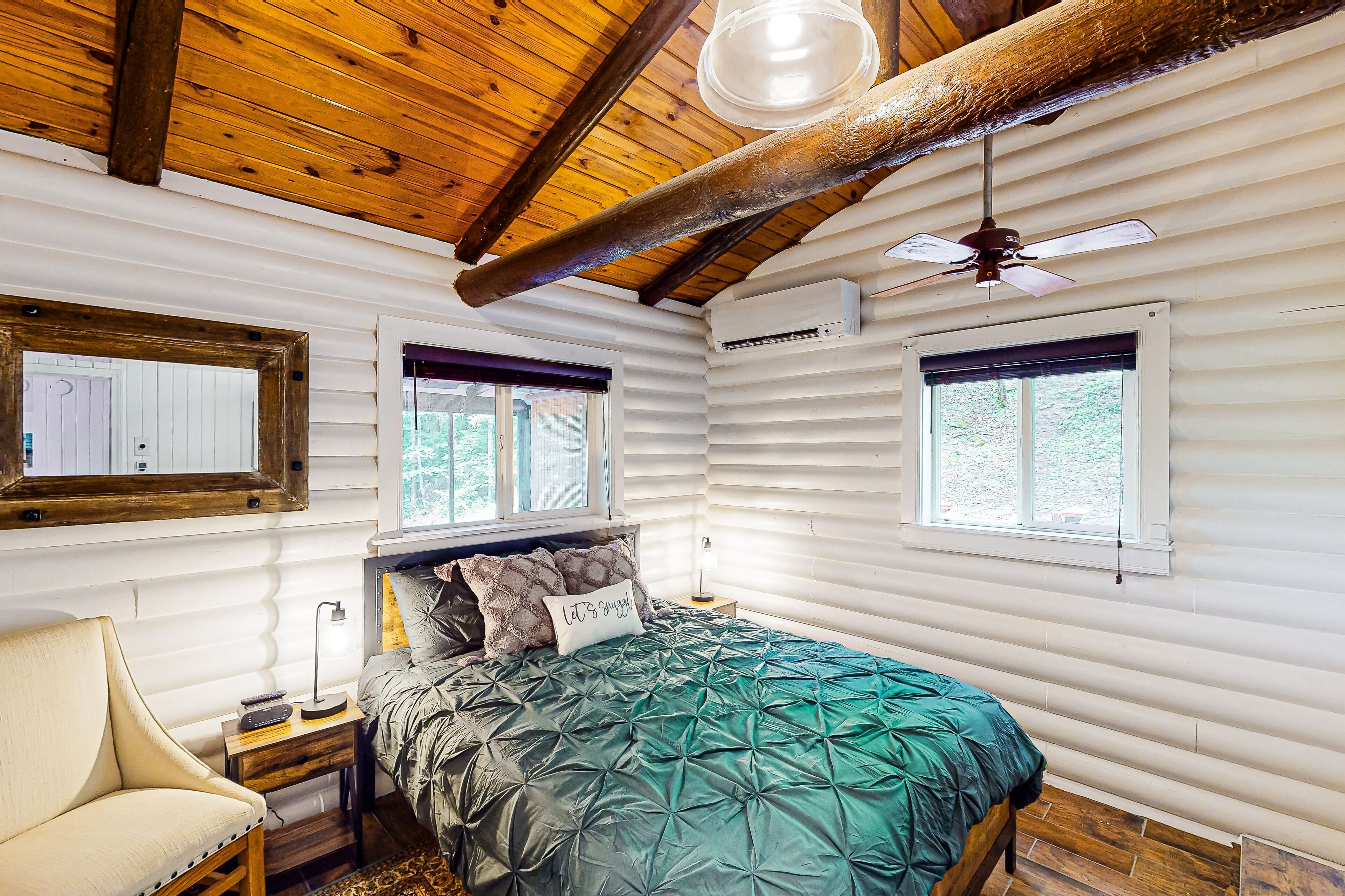 3 chambres, fer et planche à repasser, accès Internet, draps fournis