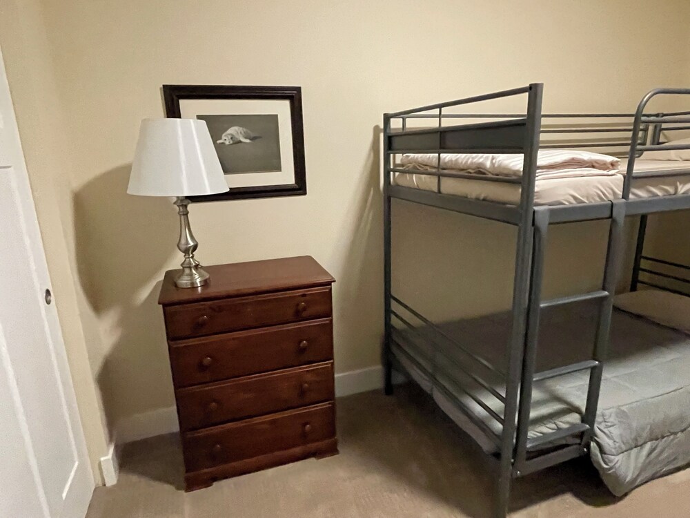 2 bedroom Duplex near Neskowin South Beach! Safe, peaceful, and