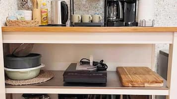 Fridge, microwave, dishwasher, coffee/tea maker