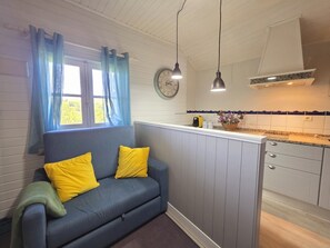Fernseher, Kamin