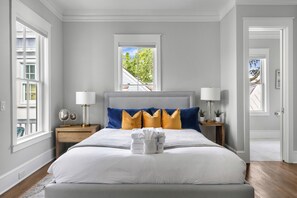 3 habitaciones, tabla de planchar con plancha y wifi