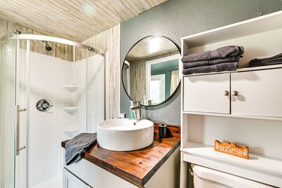 Brownsville Studio Cottage - Walk to Mammoth Cave!