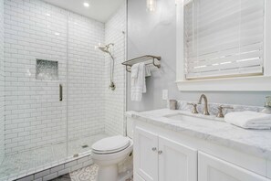 Shower, hair dryer, towels, soap - Cypress Dream - Hill Country Escape Overlooking the Tranquil Cypress Creek! (Wimberley)