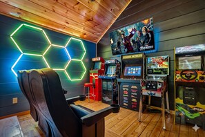 Spielezimmer