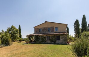 Esterni