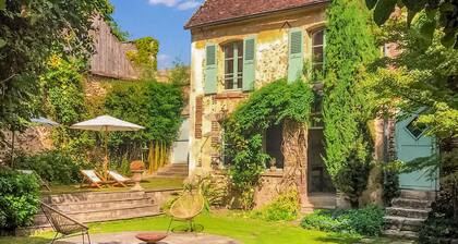 5 bedroom stunning home in Villeneuve-sur-Yonne