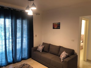 Fernseher