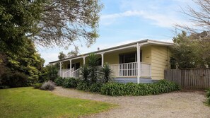 Exterior - Purple Goose at Red Rocks (Cowes)