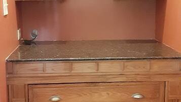 Bügeleisen/Bügelbrett, WLAN, Bettwäsche