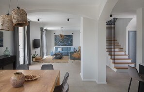 Interior - Amazing home in Gornji Zemunik (Gornji Zemunik)