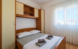 3 habitaciones, wifi gratis y ropa de cama 