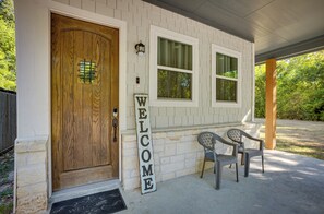 Exterior detail - Pet-Friendly Tomball Home: Walk to Main Street! (Tomball)