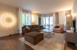 Apartment | Living area