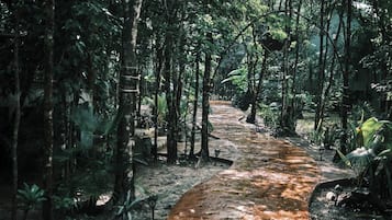 Enceinte de lâhĂ©bergement