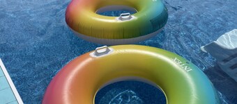 Seashell Cottages/JK Rentals - Cottage 4, 2 full beds, 1 twin