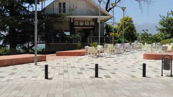 واجهة المنشأة