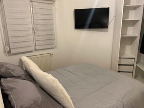 1 bedroom, desk, iron/ironing board, free WiFi - Magnifique Appartement T2 le Marquis (Pfastatt)