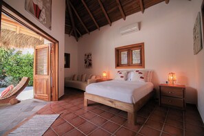 4 chambres, fer et planche à repasser, Wi-Fi gratuit, draps fournis