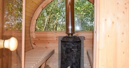 Nice home in Wejdyki with sauna