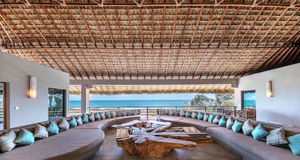 Casa Lia Ocean View Oasis