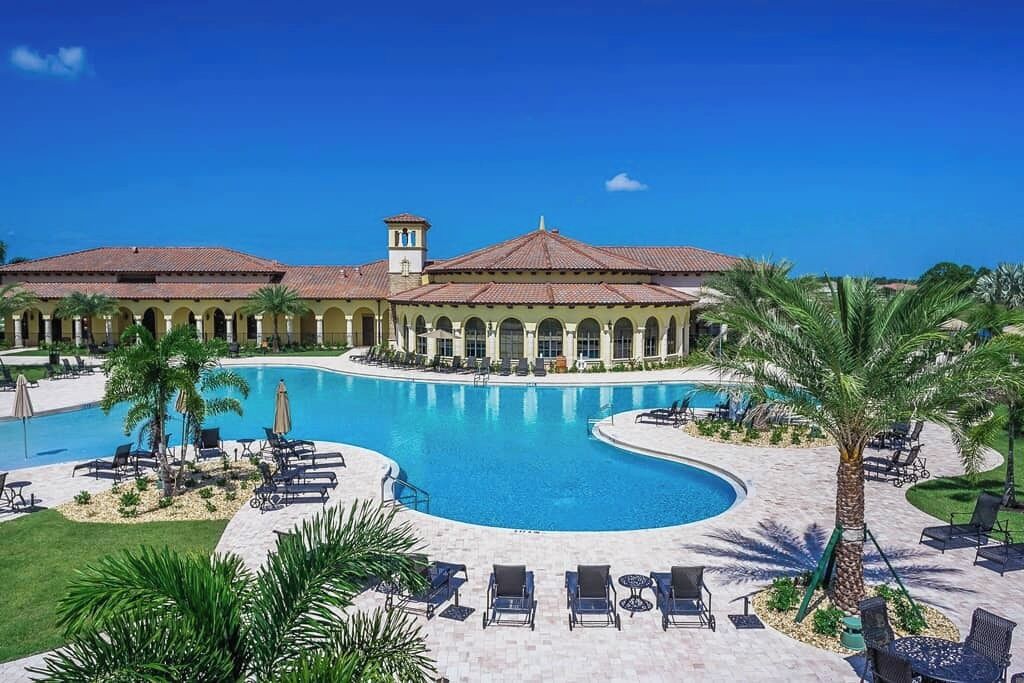 Family friendly guest house in resort style community!