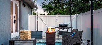 This centralized location is close to everything Tampa Bay has to offer. 