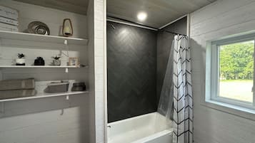 Towels, soap, shampoo, toilet paper