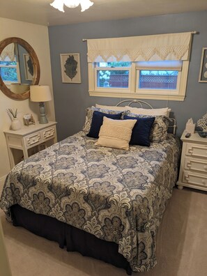 4 bedrooms, iron/ironing board, free WiFi, bed sheets