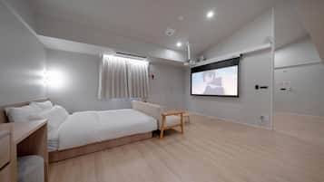 Superior Double Room | Individually decorated, individually furnished, free WiFi, bed sheets
