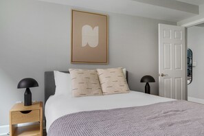 1 chambre, fer et planche Ă repasser, Wi-Fi, draps fournis
