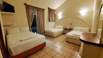 Standard Triple Room | Free WiFi, bed sheets