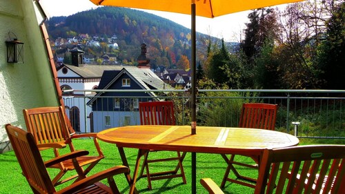Holiday flat "Villa Fink attic" with mountain view, private balcony, private terrace and Wi-Fi