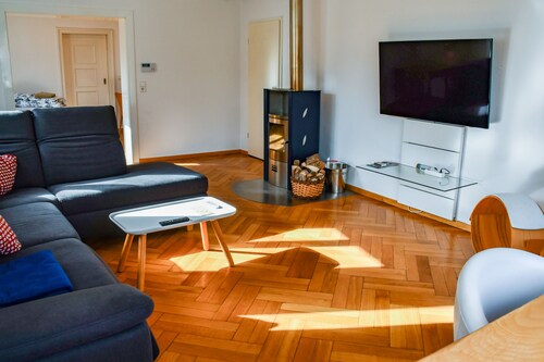 Ferienwohnung "Villa Fink Obergeschoss" mit Bergblick, privater Terrasse und Wlan