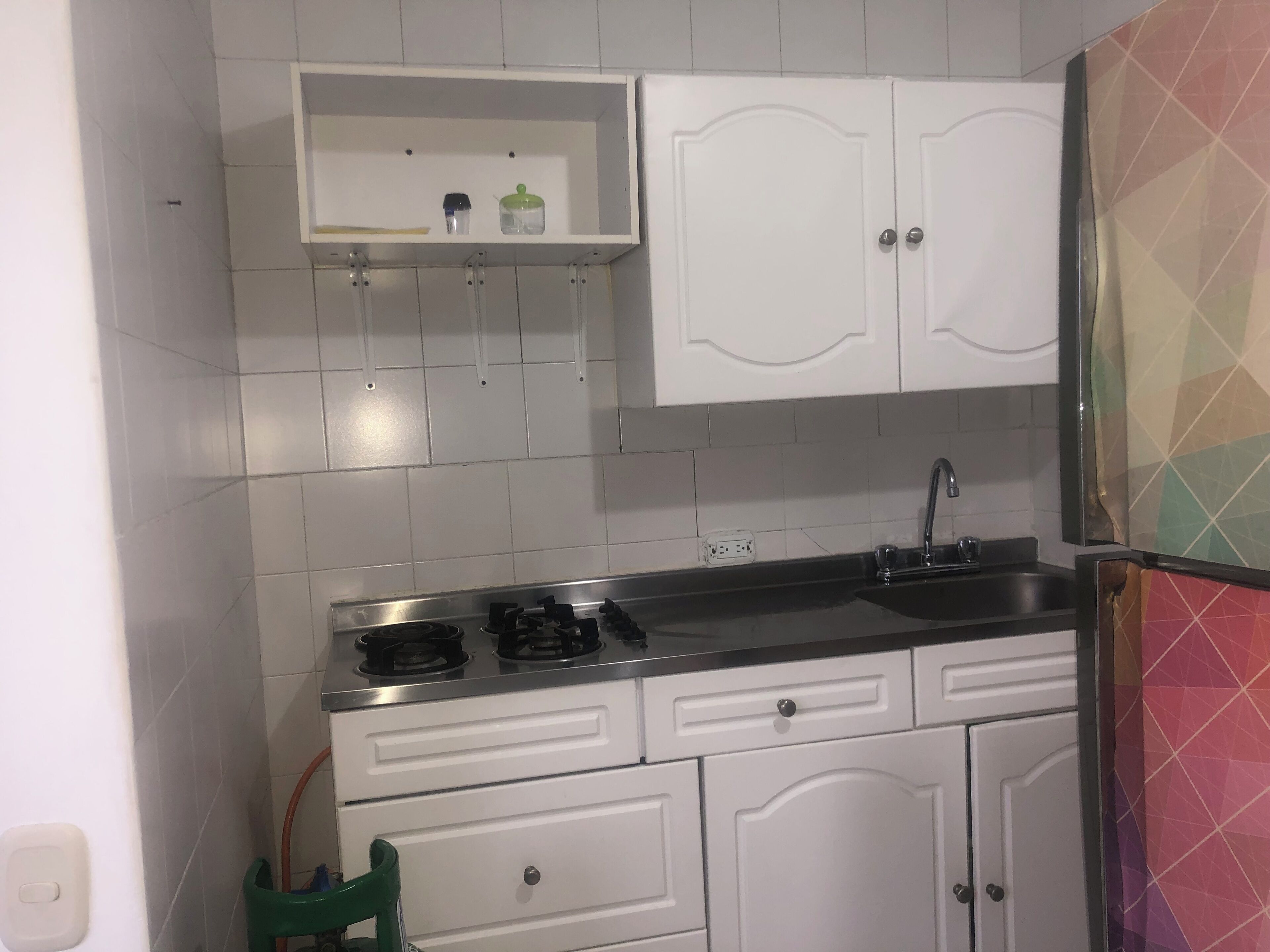 Frigorifero, pentole/stoviglie/utensili