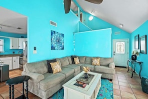 Smart TV, offices - Blues Beach Bungalow (Navarre Beach)