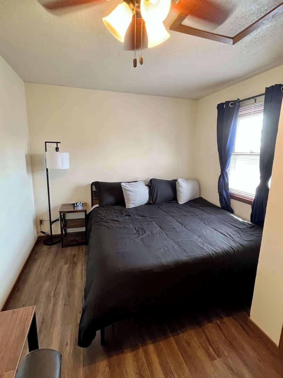 1 bedroom, WiFi, bed sheets