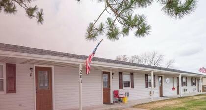 1 Bed 1 Bath Apartment at Northtowne Apartments!