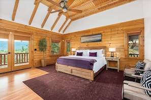 3 Schlafzimmer, Schreibtisch, Bügeleisen/Bügelbrett, kostenloses WLAN