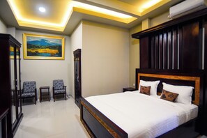 Deluxe Single Room | Free WiFi - Ndalem Mataram (Banyuwangi)