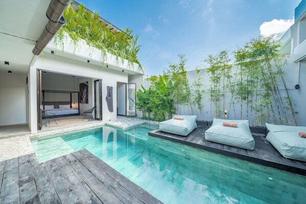 Outdoor pool - Villa Wiraja 1 (Canggu)