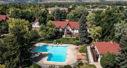Experience Boulder: 1BR With all the Local Charm