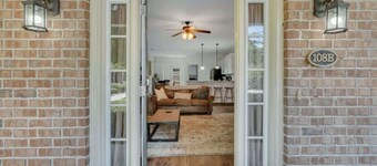 Eagle's Retreat - Close to GSU & Paulson Stadium