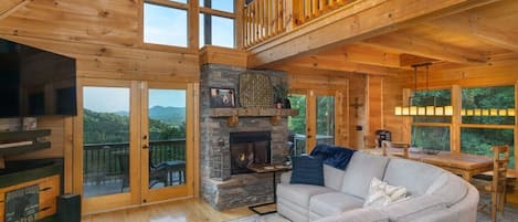 Televisión, chimenea