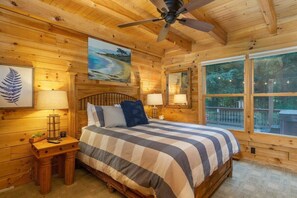4 habitaciones, tabla de planchar con plancha, cuna de viaje y wifi 