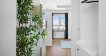 Munich Gem - 2 Bedroom Alpine View Tranquility